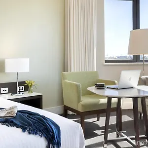**** Hotel Jen Australia